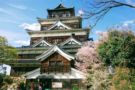 広島 遊ぶところ - 歴史と現代が交錯する街の魅力